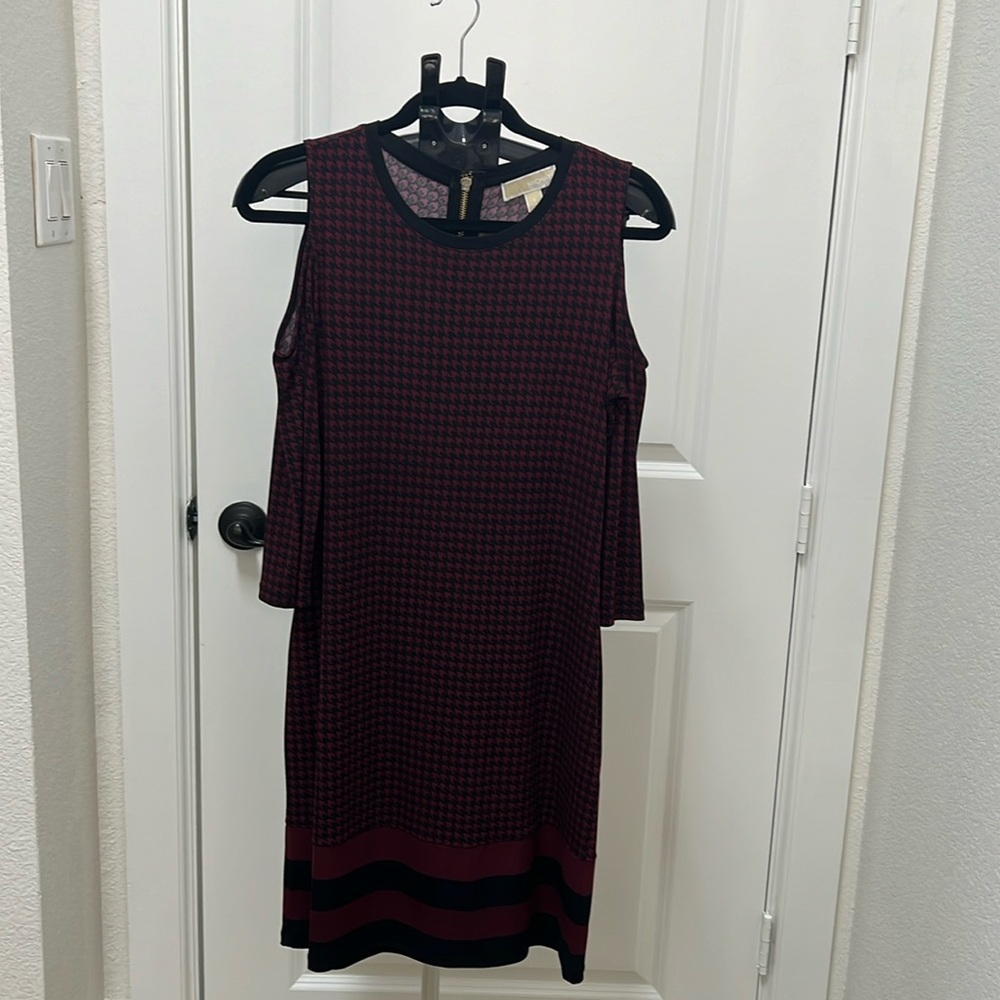 Michael kors cold shoulder dress